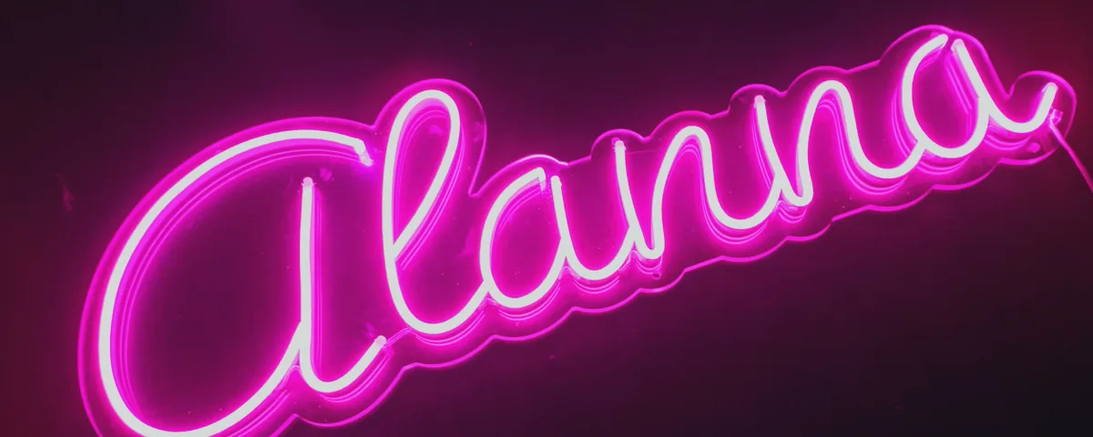 ‘Alanna’ Pink LED Neon Sign
